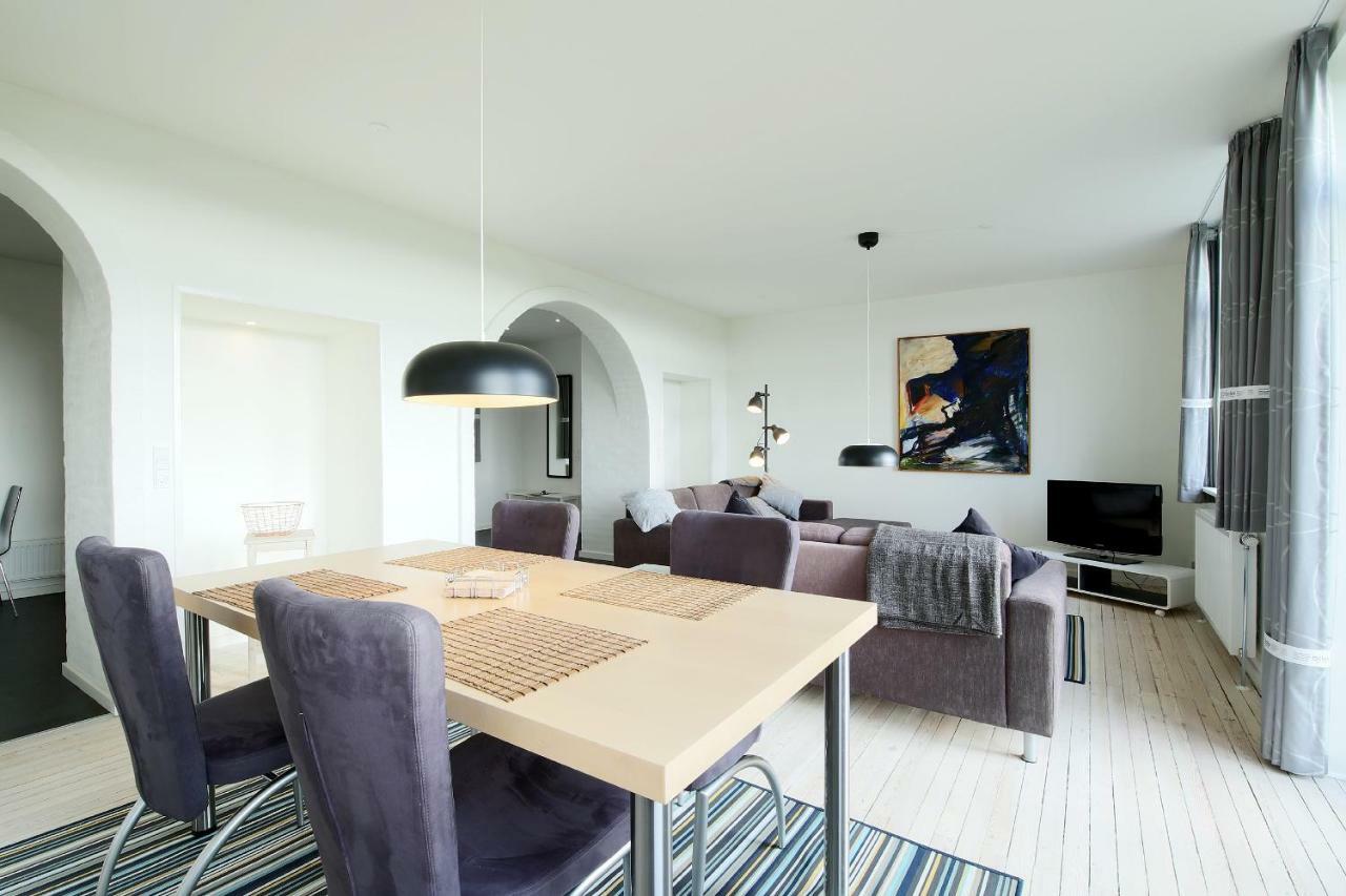 Allerup Gamle Skole Apartment Tjareborg Bagian luar foto