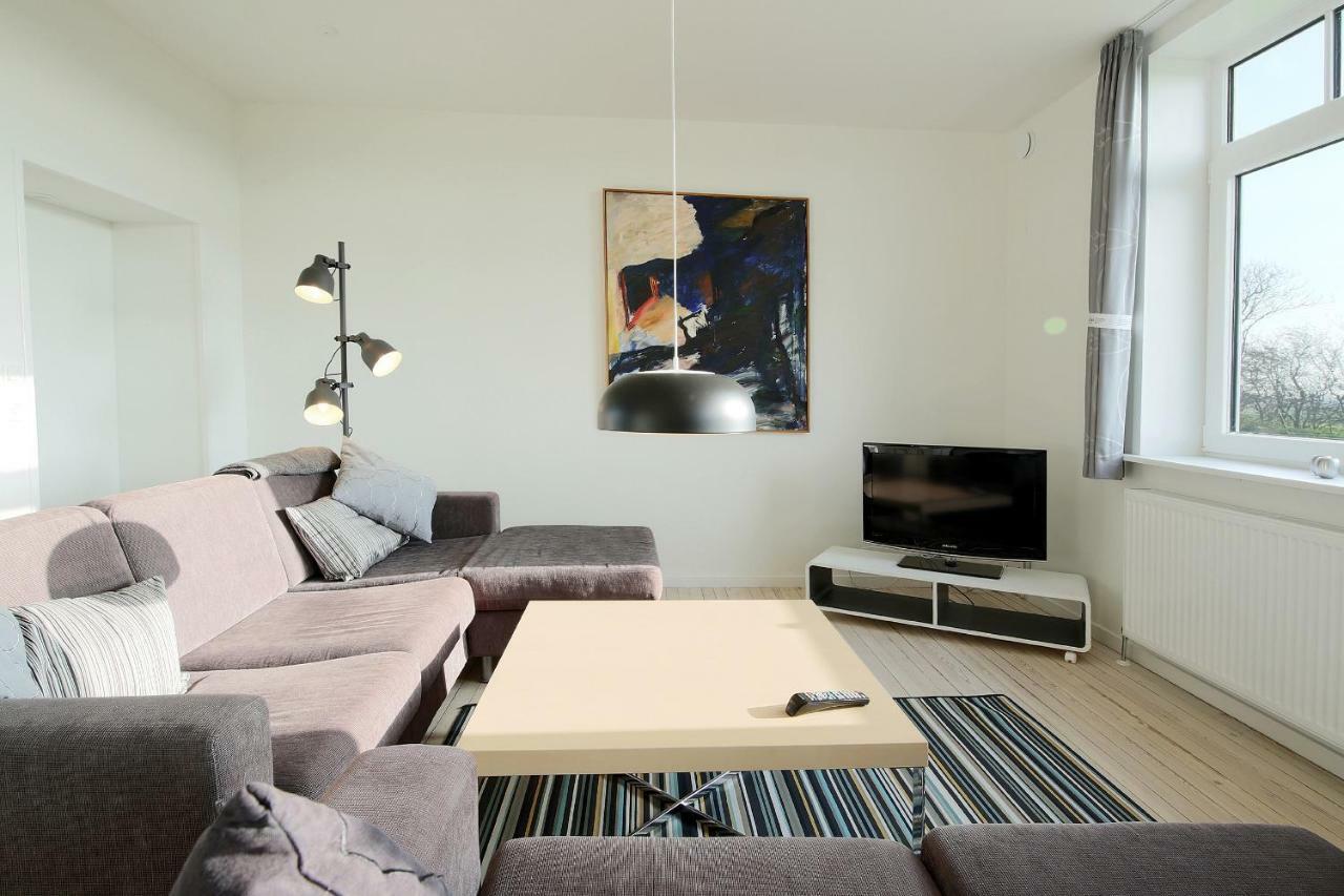 Allerup Gamle Skole Apartment Tjareborg Bagian luar foto